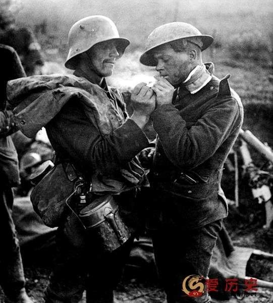 战争中的人性英德圣诞夜休战